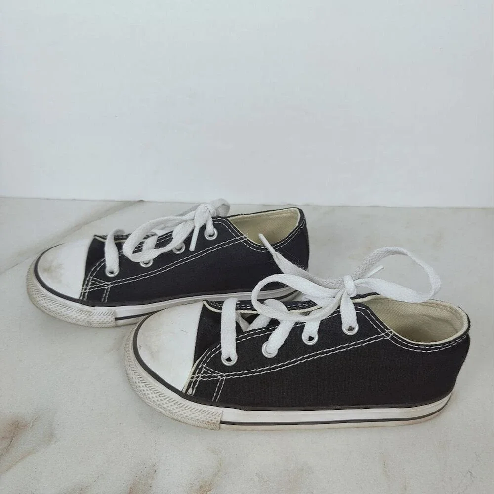 Converse Baby Toddler Chuck Taylor All Star Black Canvas Low Top Sneakers, 10